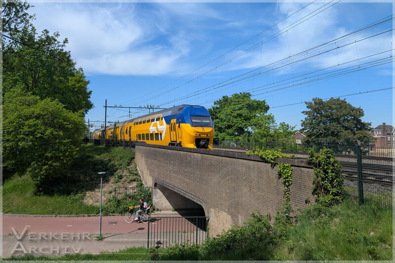  8873