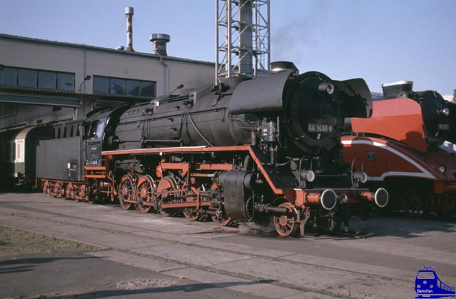 44 1486-8