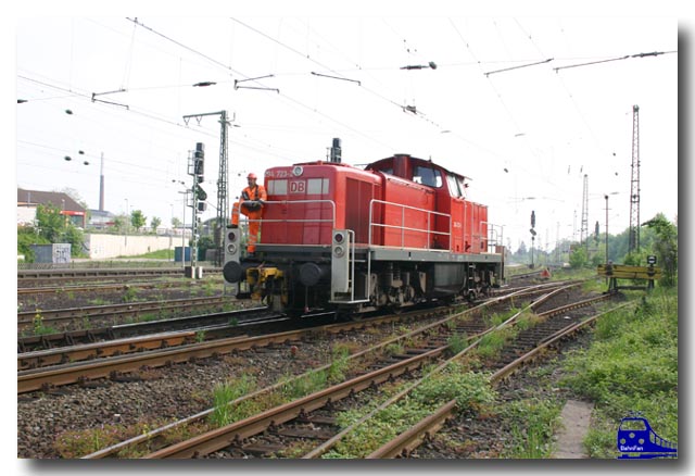  294 723-2